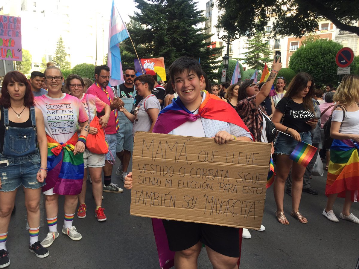 Cinco décadas de activismo LGTBI combatiendo opresión y discriminaciones. La lucha y la reivindicación continúa #OrgulloLGTBI #OrgulloAlbacete2019 <a href="/IUAlbacete/">Izquierda Unida Albacete🔻</a> <a href="/podemosalbacete/">Podemos Albacete</a> @EquoAlbacete <a href="/AlbaceteMac/">MAC Albacete</a> <a href="/TorrePurpura/">Torre Púrpura</a> <a href="/Abanico_LGTBI/">Colectivo Abanico</a>