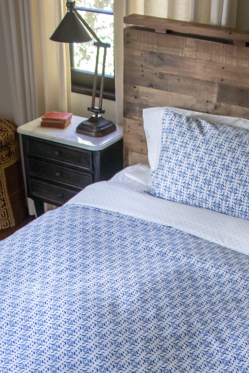 ThreadEx's tweet image. New season, new sheets! Bring designer luxury paired with ultimate comfort into your bedroom this summer with @NoahWaxmanUSA's bold designs on our limited edition bedding. Only available at threadex.com