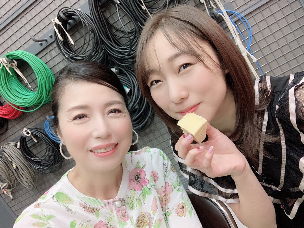 Iga בטוויטר あかりん 可愛いなぁ そして 高橋ひとみさん相変わらずお綺麗です Iga בטוויטר あかりん 可愛いなぁ そして 高橋ひとみさん相変わらずお綺麗です