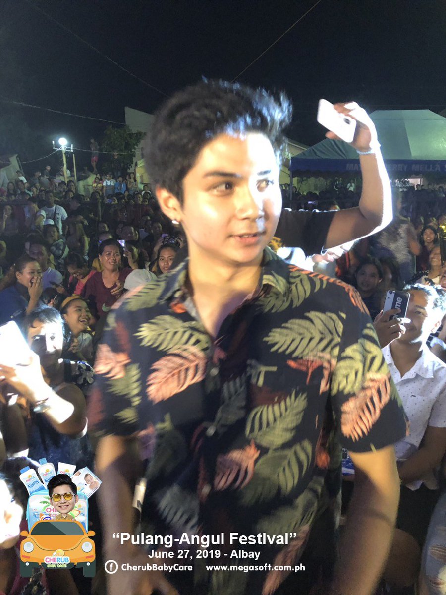 megasoft_ph's tweet photo. #CherubBabyCare Brand Ambassador #RyleSantiago serenades Miss Teen “Pulang-Angui Festival 2019” in Polangui, Albay. #MegasoftTravelogue2019 #CherubBabyWipes #CherubBabyPowder #CherubBabySoap #CherubBabyCologne #CoolAndFresh #Hypoallergenic #CherubLoveWins @HT_Ryle @ct_vibes https://t.co/WjxuGWXVw9