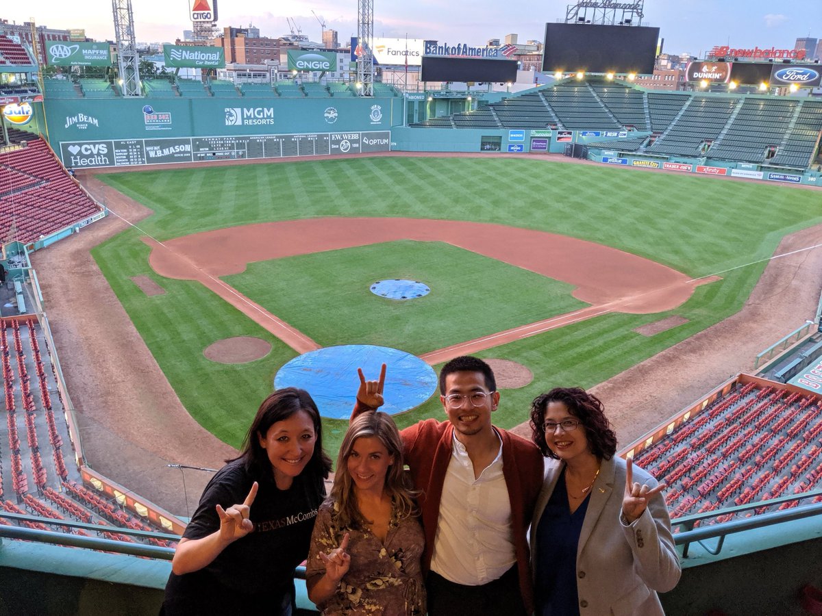 honsololam's tweet photo. The @UTexasMcCombs #hookem at @MBACSEA #CSEABoston #csea25 https://t.co/8cdr3vgr17