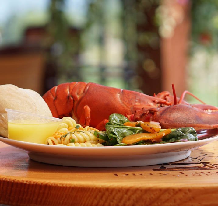 Lobster lovers! Our Thursday evening "Wine &amp; Brine" dinner series kicks off a week from today on July 4 - tix are selling fast! Get yours before they are all gone: bit.ly/2VpoMuT #bcwine #wineandbrine