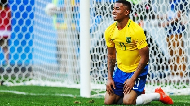 KickData_org's tweet photo. Brasil 0x0 Paraguai - 33' de jogo

Aos 33' de jogo, Gabriel Jesus completa 10 horas (600 minutos) sem marcar pela Seleção Brasileira em competições oficiais https://t.co/DYU4MHvkU7