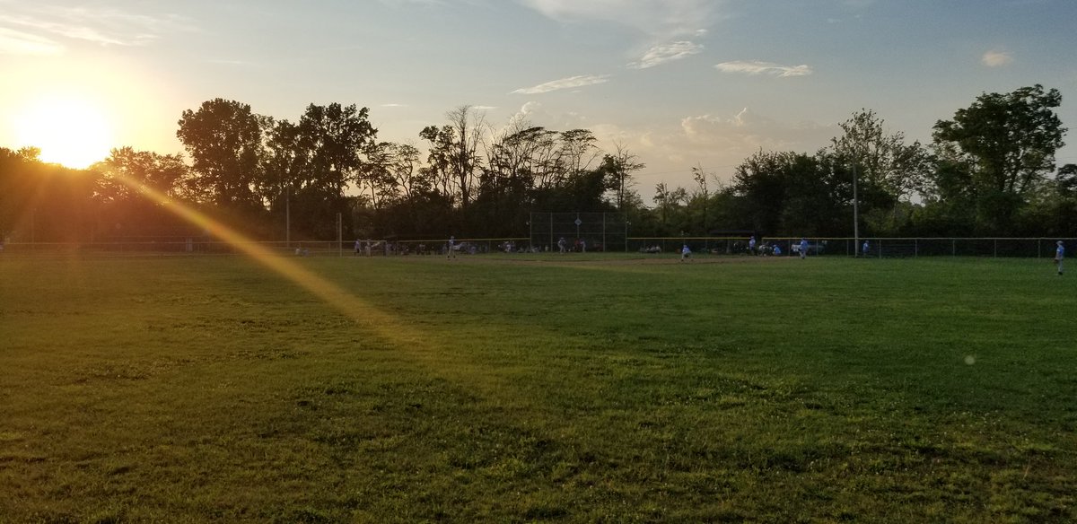 TheGuruTechs's tweet photo. Although we love our technology, sometimes it's nice to #TurnItOff and enjoy some play outside!

⚾️

@CityOfFairborn @HometownTechs
#Baseball #GoOutside #Summer #SummerNights https://t.co/UHB4ftmZdz