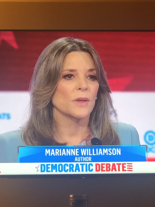 D-HJXmgXoAIkDmx.jpg:small