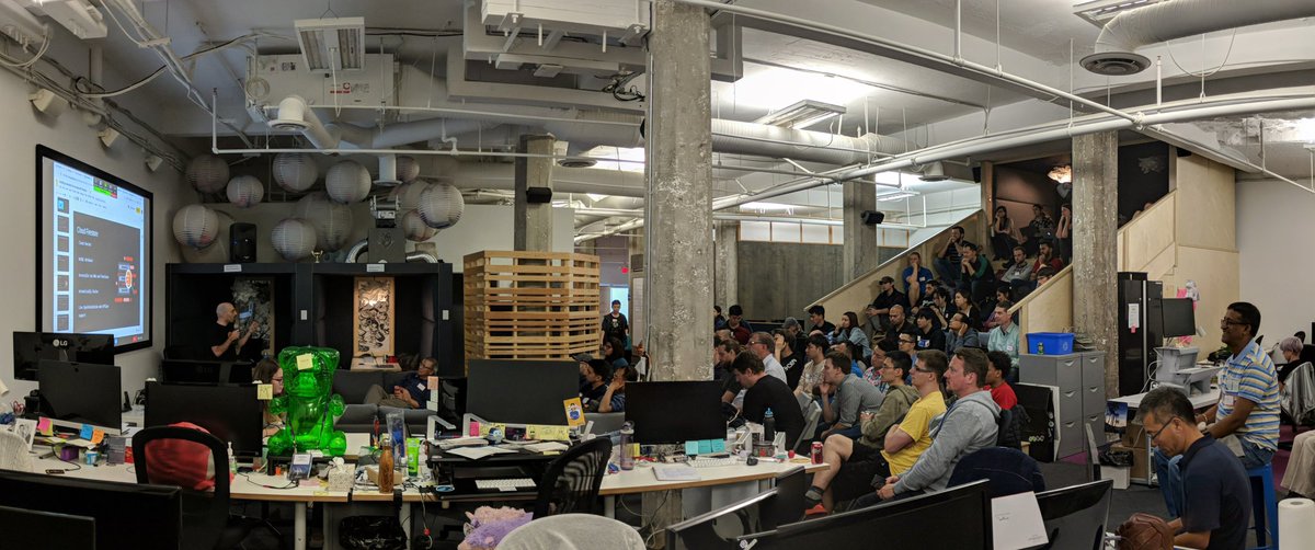 martin_gorner's tweet photo. I'm speaking at GDG Cloud Vancouver tonight. Amazing startup and events space. #gdg @gdgvancouver https://t.co/3ZjkRdatOf