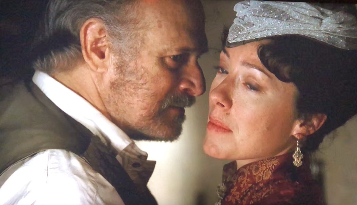 ChrisTsakis's tweet image. Democratic dudes are like...#dontinterruptme #demsdebate