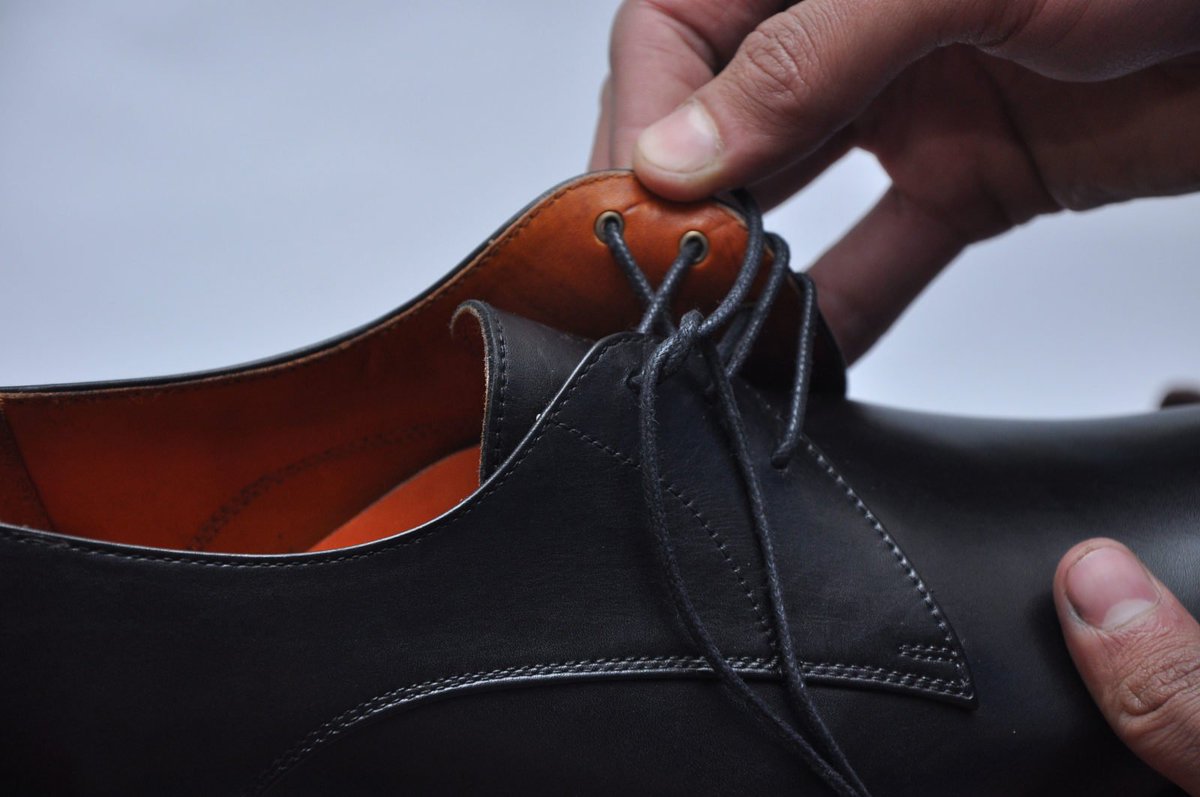 I wish you could feel these shoes through your screens! The suppleness is only matched by the craftsmanship our shoemakers show off.

ibexstyle.com
Give Handmade A Try.

#artisanshoes #handmadedressshoes #handcraftedshoes #mensstyle #mensfashion #classicfashion
