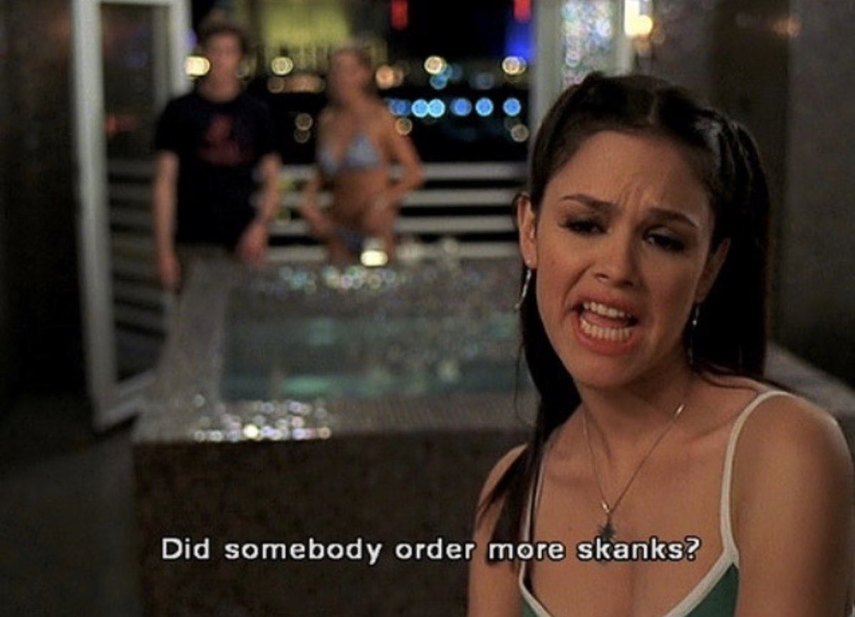 xoxoRichMess's tweet photo. In case you forgot: we’re having a party tomorrow. 224 Mulberry St. 5-8. Summer Roberts won’t be there- but her energy will be. #theOC #RichMess https://t.co/JexIXHVthO