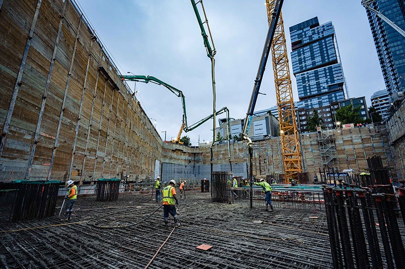 GrahamBuilds's tweet photo. The 1200 Stewart project team in #Seattle has a huge reason to celebrate. They completed a continuous concrete pour totaling 4,510 cubic yards – the largest concrete pour in Graham US history! #congrats #milestone #projectupdate #buildingtogether https://t.co/gUWmSEyb6p