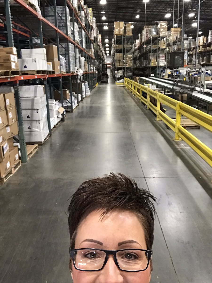 troyer_paige's tweet photo. Levittown aisle #13 this picture is worth a lot of man hours! #teamwork #platformpartners Thanks to everyone’s efforts! @wjackblair @_ian_phelps @HuntLance @danzo43 #kellyselfie https://t.co/umxVLC64rO