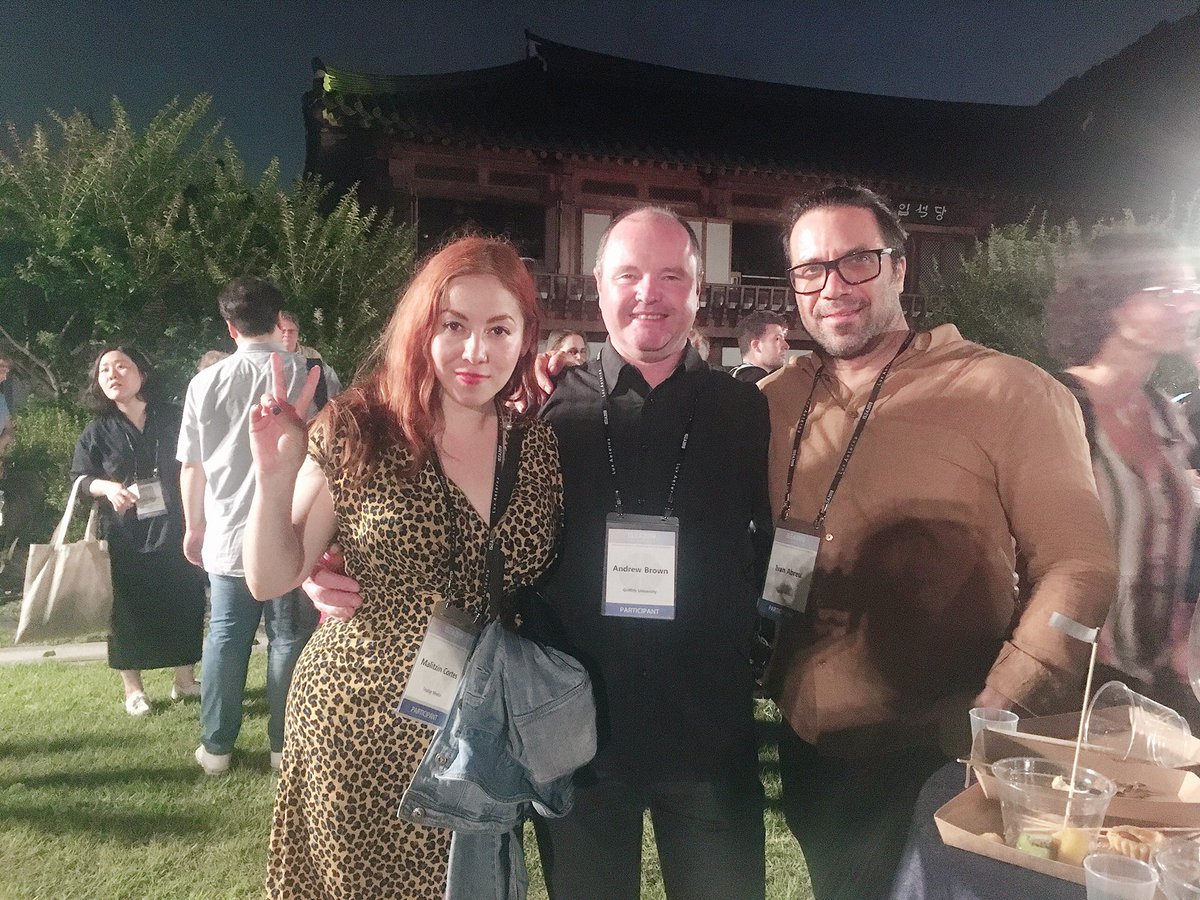 CNDSD_'s tweet photo. Lucky coincidente @algomusic @ivanabreuochoa #livecoding #music #isea2019 https://t.co/pTNWQds1cm