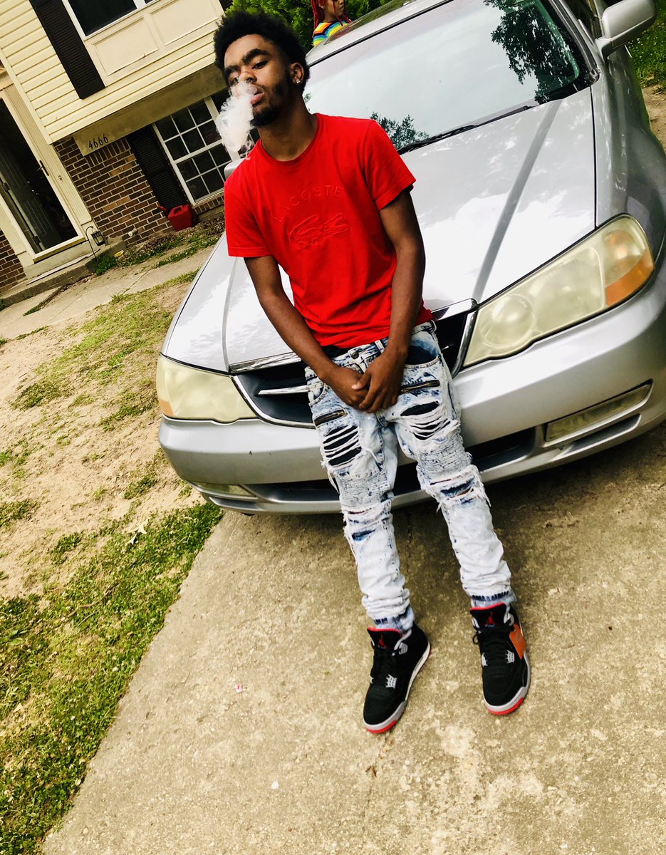 DaSavage223's tweet photo. ⛽️🔌 https://t.co/eZ74E1Tclp