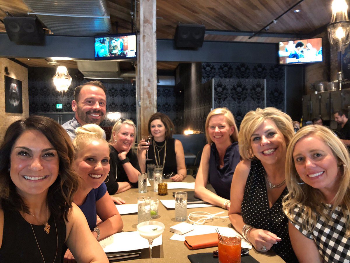 deborahscheeetz's tweet photo. #aaplslc2019 good friends, good times, lots of fun! https://t.co/Evo5JyhVhe