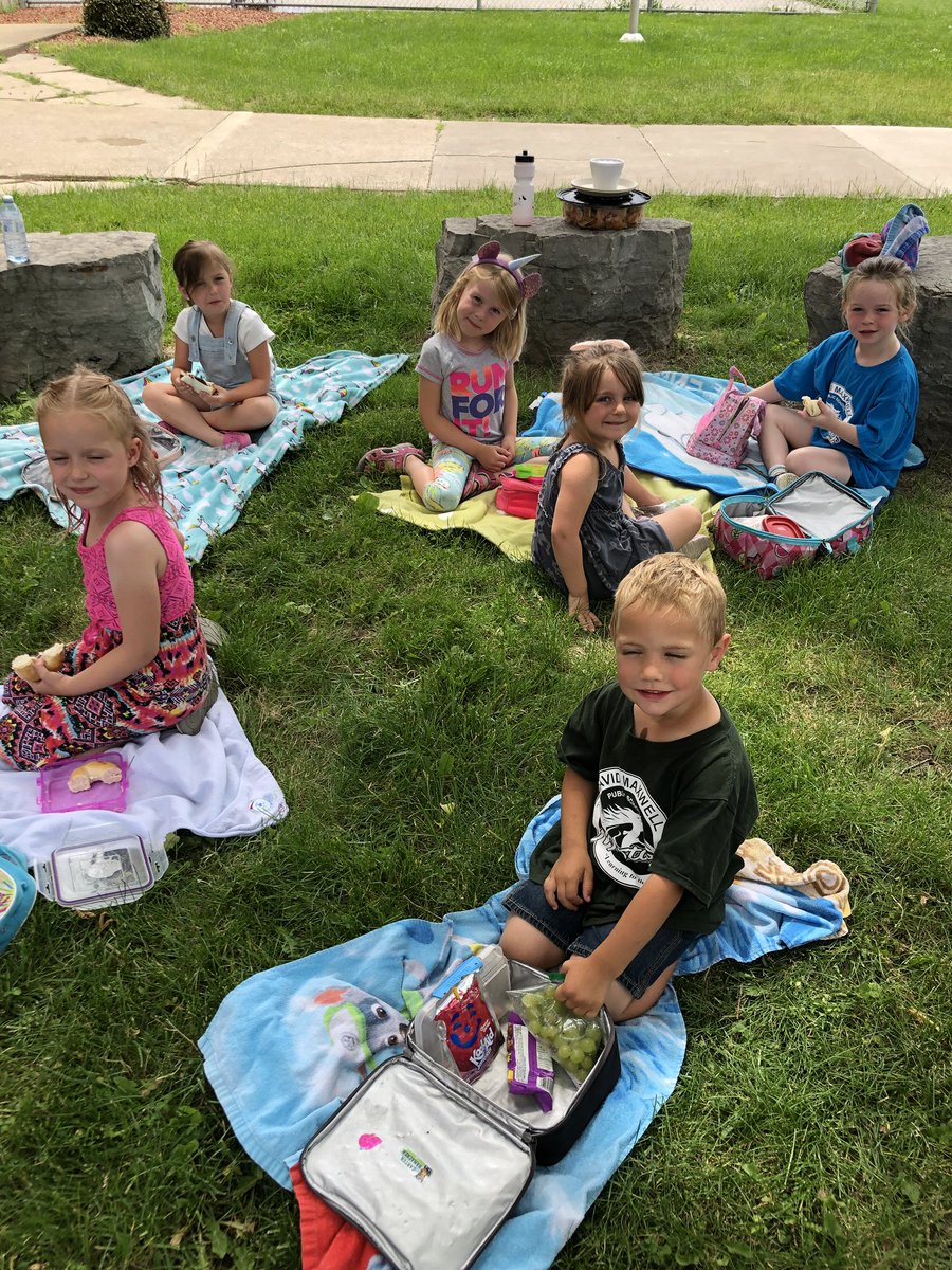 Maxwell Mini's (@maxwell_minis) on Twitter photo We had a great picnic today! We wish all of you a safe and relaxing summer! 😊 <a href="/MrsBouwmeester/">J. Bouwmeester</a> We had a great picnic today! We wish all of you a safe and relaxing summer! 😊 <a href="/MrsBouwmeester/">J. Bouwmeester</a>