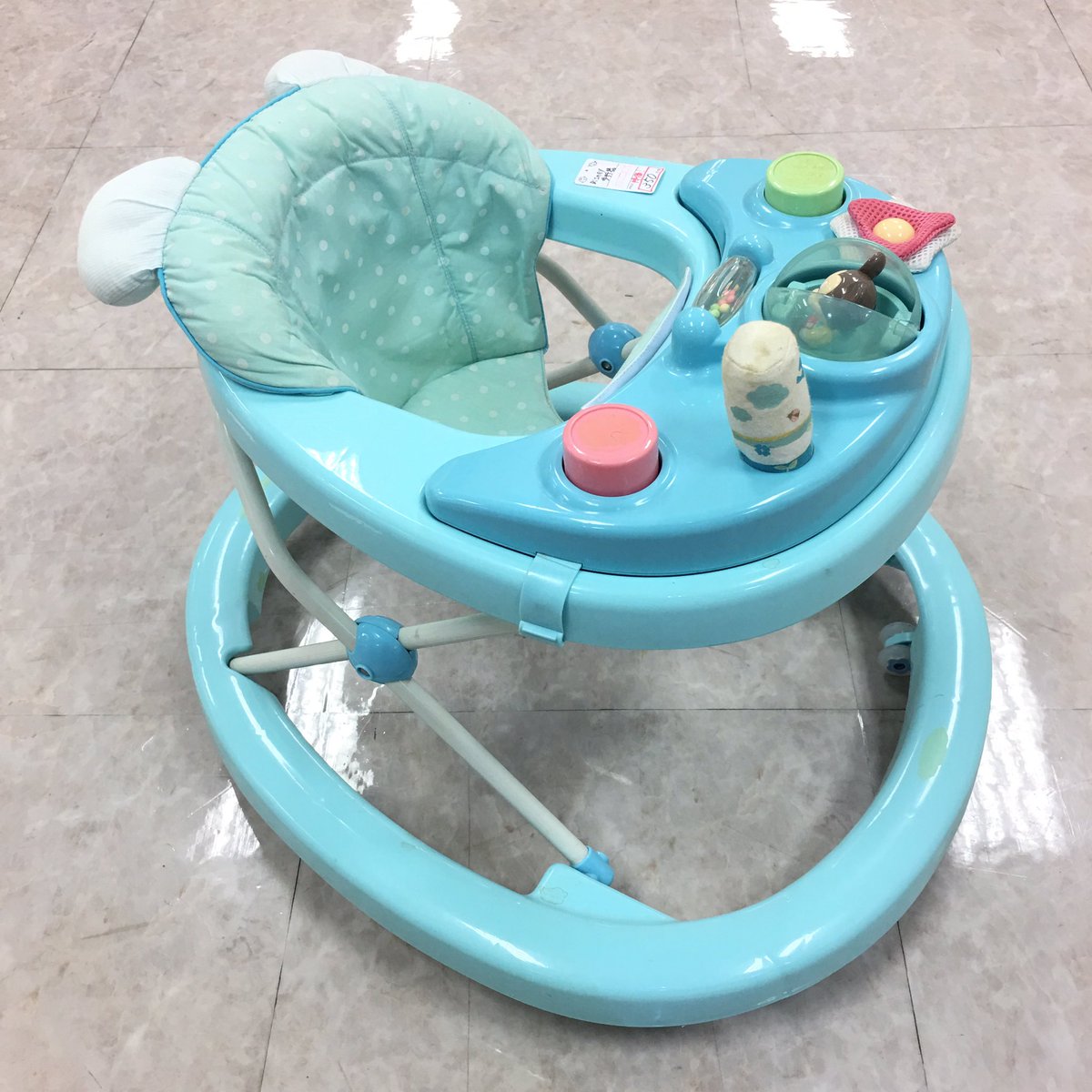 リサイクル子供服comacchioの店長 Ciao コマッキオです 激安スペシャル Combiジュニアシート ディズニーの歩行器 超特価にて販売中です 買取 小牧市 春日井市 北名古屋市 一宮市 名古屋市 子供服 リサイクルショップ 使わなくなった リサイクル子供服comacchioの店長 Ciao コマッキオです 激安スペシャル Combiジュニアシート ディズニーの歩行器 超特価にて販売中です 買取 小牧市 春日井市 北名古屋市 一宮市 名古屋市 子供服 リサイクルショップ 使わなくなった