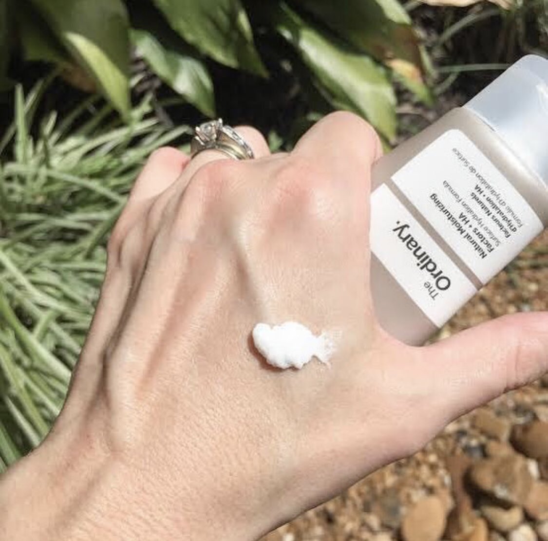 The ordinary natural. The ordinary natural Moisturizing Factors ha. The ordinary natural Moisturizing Factors + ha, 30мл. Ordinary увлажняющий крем для лица. Moisture natural Moisturizing.