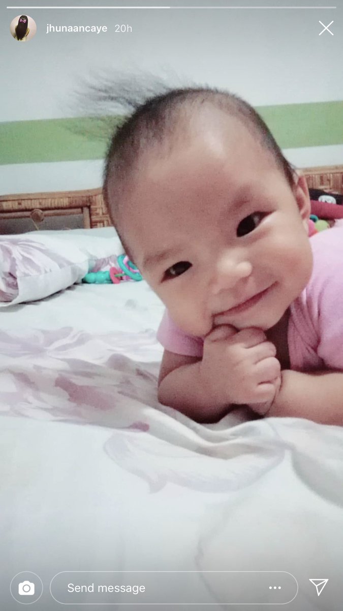 joycejemelle's tweet photo. Ugh *gigil* 🤗 @cayeako https://t.co/3skBJ17YPm