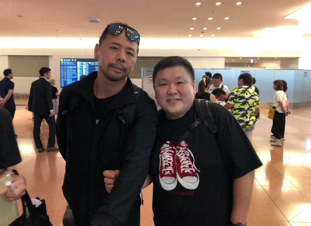 Fat Ass Masa Being The Elite Aew Wweスーパースター Shinsuke Nakamura 中邑真輔 選手が来日 かっこいい 記念撮影撮らせてくれて最高 嬉しいです Thank You Very Much I M Excited Shinsukenakamura 中邑真輔 Wwe Wwe日本公演 Fat Ass Masa Being The Elite Aew Wweスーパースター Shinsuke Nakamura 中邑真輔 選手が来日 かっこいい 記念撮影撮らせてくれて最高 嬉しいです Thank You Very Much I M Excited Shinsukenakamura 中邑真輔 Wwe Wwe日本公演
