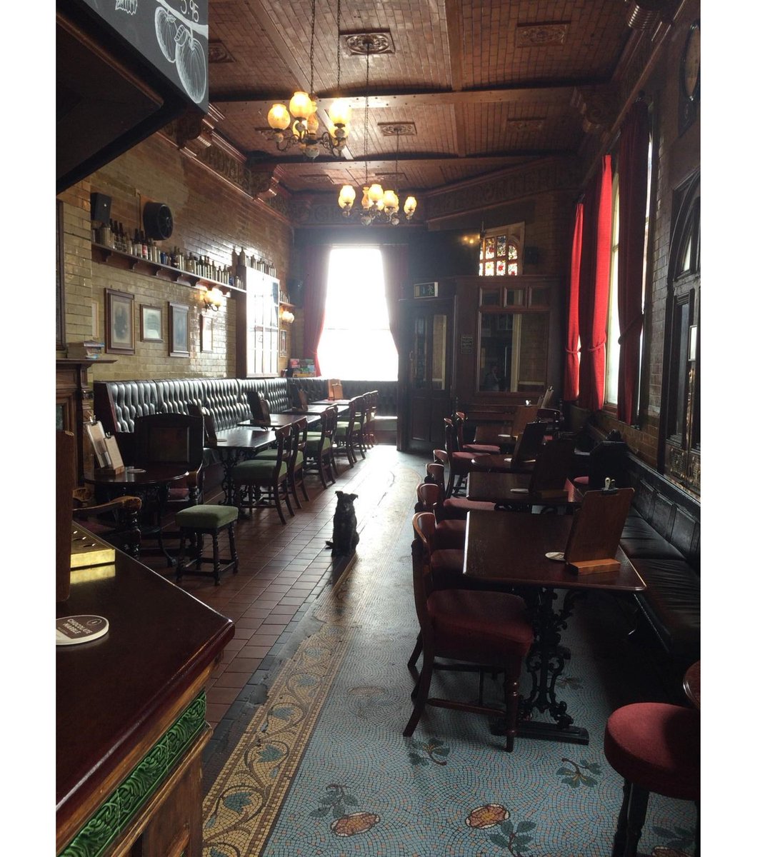 The Marble Arch tweet media