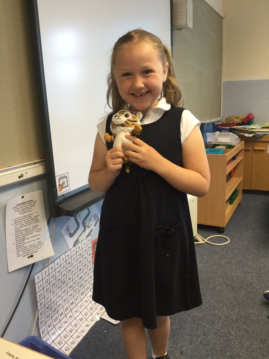 MissRhindP2's tweet photo. Primary 2 have loved sharing all our favourite things during our show and tell all his week. 👏 https://t.co/XClKnlsFVK