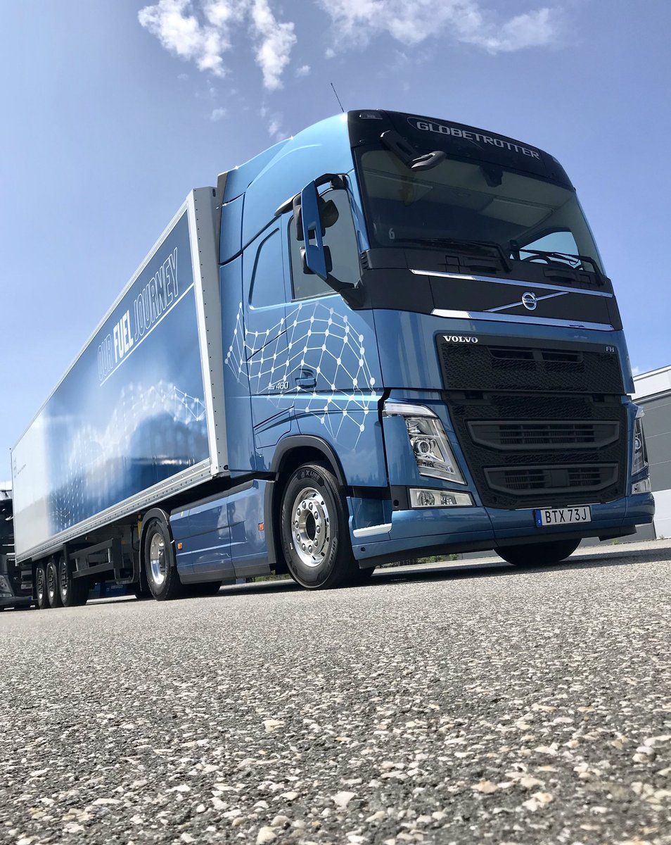 Over the last couple of days, <a href="/VolvoTrucks/">Volvo Trucks</a> and <a href="/VolvoTrucksUK/">Volvo Trucks UK</a> invited European press reps to test drive their latest #Volvo Turbo Compound D13 engines with ‘I-Save’. Recent tests show fuel efficiency of up to 7%!!!  Photo Credit to <a href="/pdjwhite/">Paul White</a> of <a href="/fleettransport/">Fleet Transport</a>