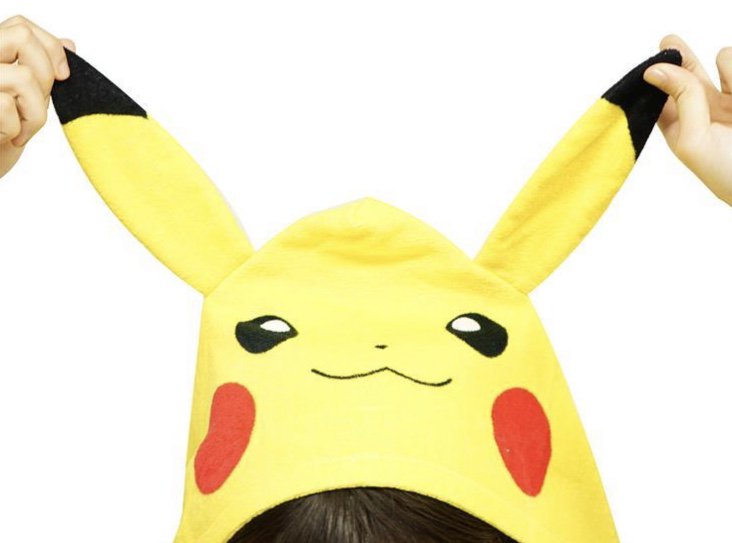 ポケモンセンターnakayama ピカチュウの大判レジャータオル フード付きタオル T Co Ygi7yflng2