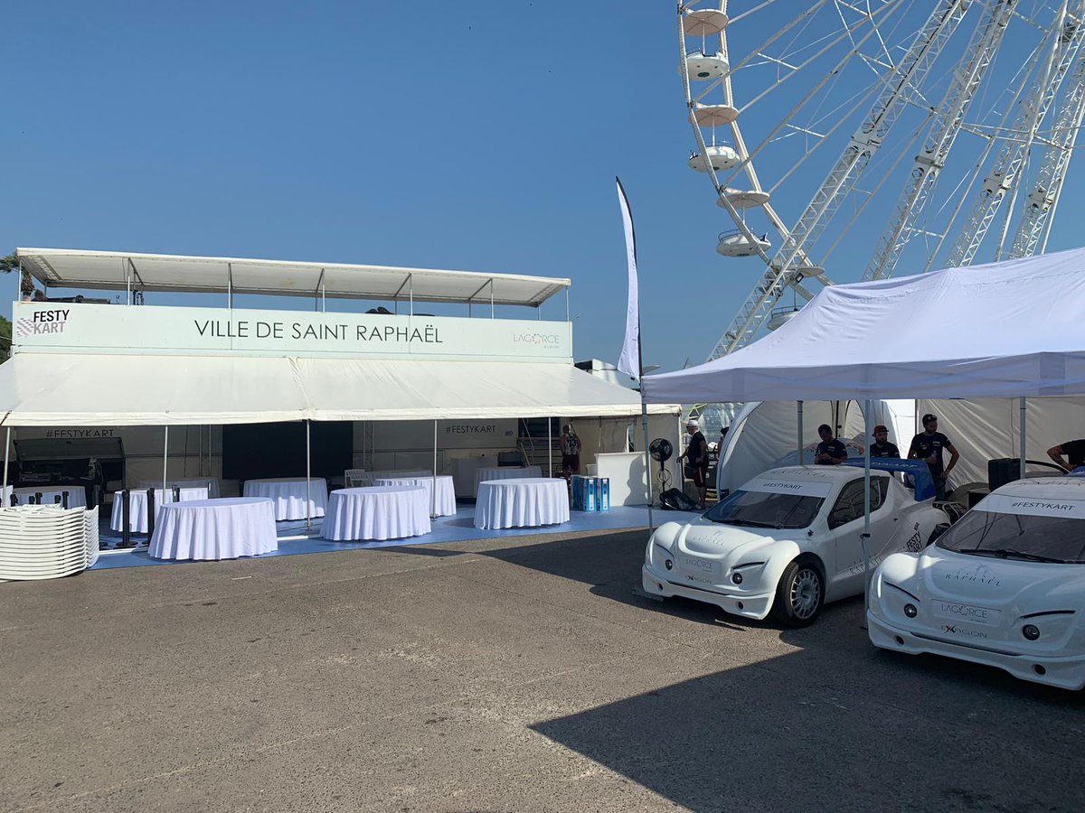 VincentBELTOISE's tweet photo. Tout est en place pour un magnifique week-end !
@VilleStRaphael #festykart https://t.co/F3RgyAfp6D