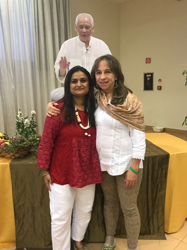 flowwithgrace's tweet photo. #Gratitude

My Dear, Ana MAria Vargas , you are one of such beautiful people in my Life. Thank you for Shining &amp; Spreading the message of Love.

My best wishes,
Anila

#PranicHealing #Healing #StayBlessed #Gratitude #DeepGratitude #UnconditionalLove #Believe #Support #positivity https://t.co/noPlxWB98e