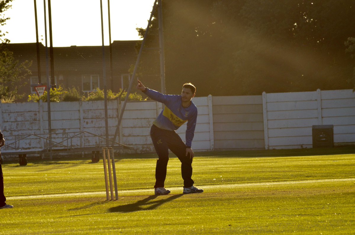 LanchesterCC's tweet photo. Match photos from lasts nights 1st team win @HyltonCC last night. More photos can be found at https://t.co/xatG4Z1AML https://t.co/yq45nFQyYn