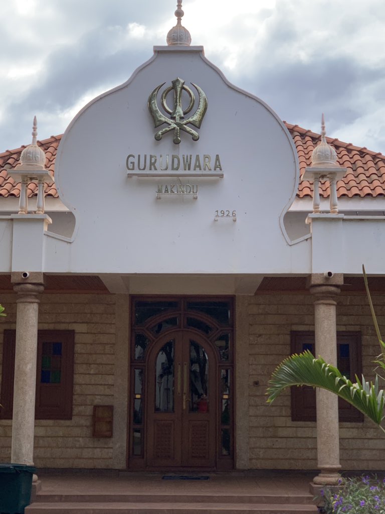 amritmaanldn's tweet photo. Imagine a Gurdwara complex between Scotland &amp; London, serving langar all day long by locals, fluent in Punjabi with free overnight accommodation for travellers, irrespective of religion, gender, creed &amp; colour, well it’s here in this beautiful Kenyan town, absolute gem https://t.co/qqf9XmVjqu