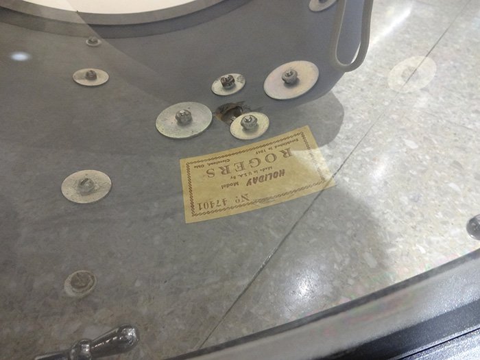 DRUM_CENTER's tweet photo. この年代のロジャースセットでフロアタム14"サイズは非常に珍しいです。
しかも人気カラーのピンクシャンパーンカラー。
Rogers【VINTAGE】60s Holiday Model Pink Champagne Pearl 3pc Set 20",12",14"
↓
https://t.co/lURTlcxJxa
#ROGERS
#HOLIDAYMODEL
#PINKCHAMPAGNE https://t.co/P2FmeWmF3C