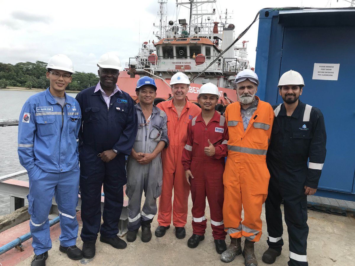KBATraining's tweet image. Dive Technician course was conducted in Singapore from 10-21 Jun 2019. It was probably the most diverse range of nationalities ever on this course, with students from France, Mexico, Nigeria, Vietnam, Brunei and Malaysia. goo.gl/wzTffR; courses@kbatraining.org #divetech