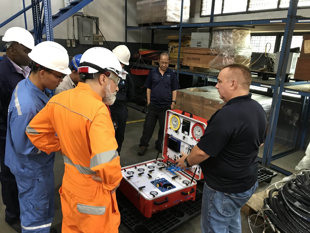 KBATraining's tweet image. Dive Technician course was conducted in Singapore from 10-21 Jun 2019. It was probably the most diverse range of nationalities ever on this course, with students from France, Mexico, Nigeria, Vietnam, Brunei and Malaysia. goo.gl/wzTffR; courses@kbatraining.org #divetech