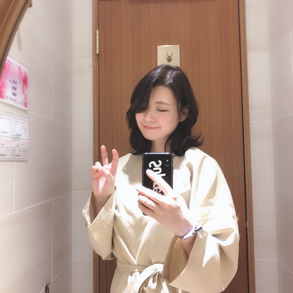 1 pic. 美容室に行ってきました(●´ω｀●)♫サラサはツヤツヤにやっと…❤️ https://t.co/c76oFEvjL9