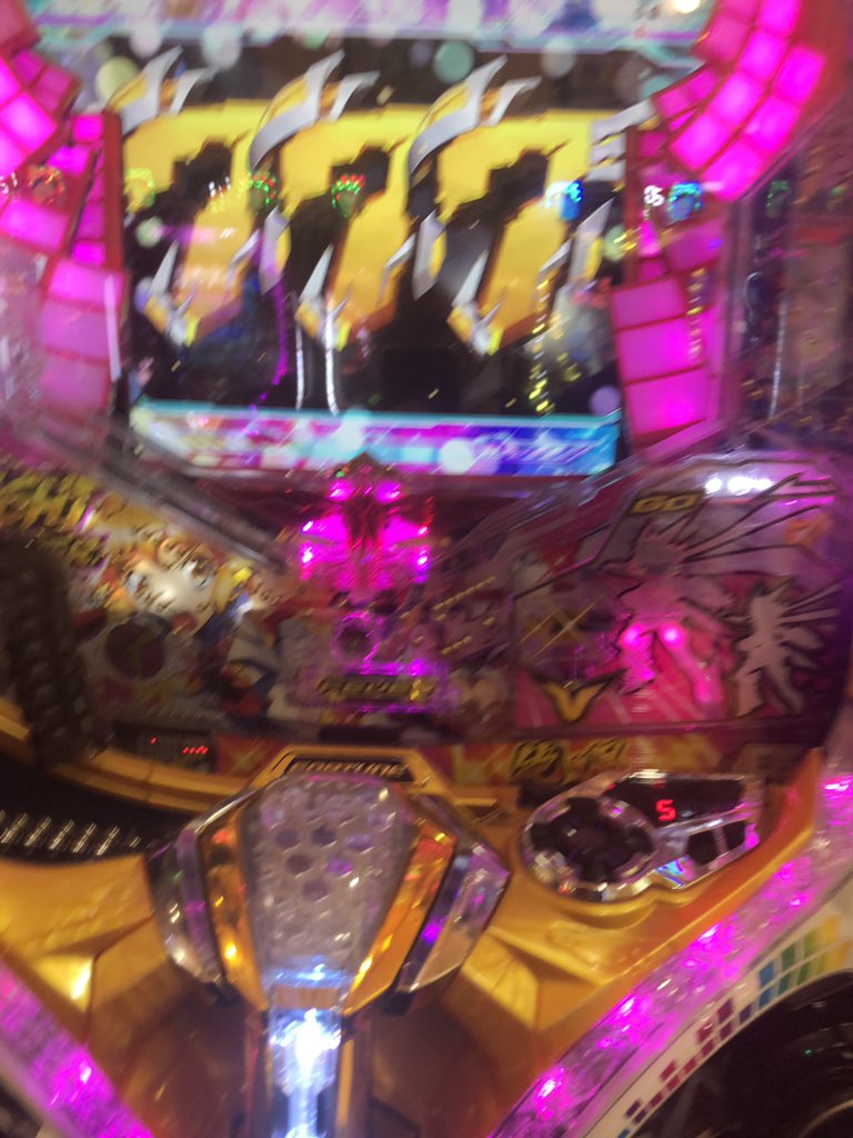 QBbOWFSbbwlbDSA's tweet photo. アマフォギアにて5kで当たって12連ちゃんでも振り分け悪すぎ
13k勝ち https://t.co/KL5uEsL7w2
