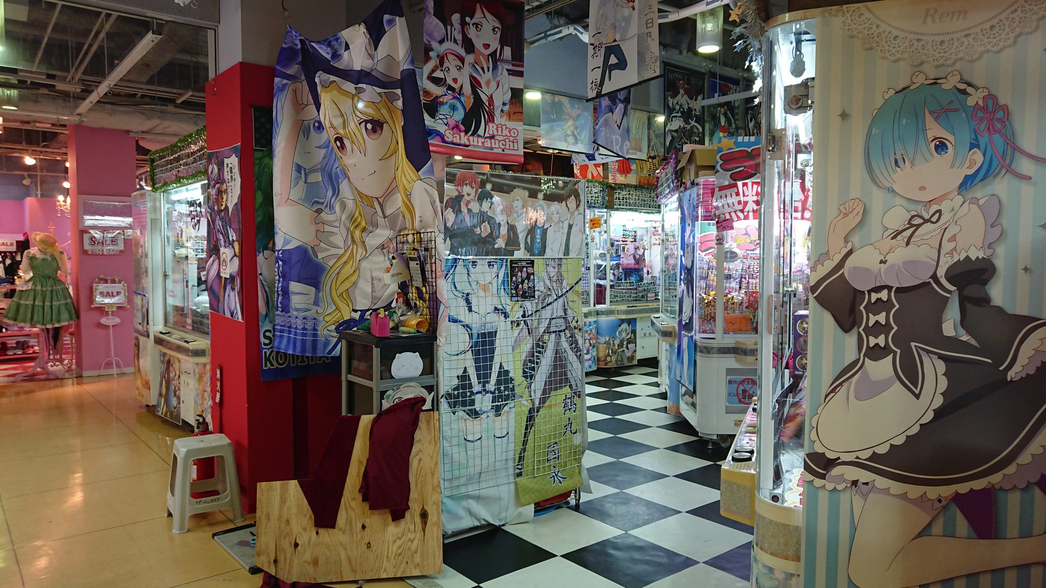 O Xrhsths Takutry 〆 Sto Twitter 23 バロー大桑ゲームコーナー 主なメダルゲーム なし 店の奥に佇んでいる小さなゲームコーナー Https T Co Mwnetbzmup Twitter