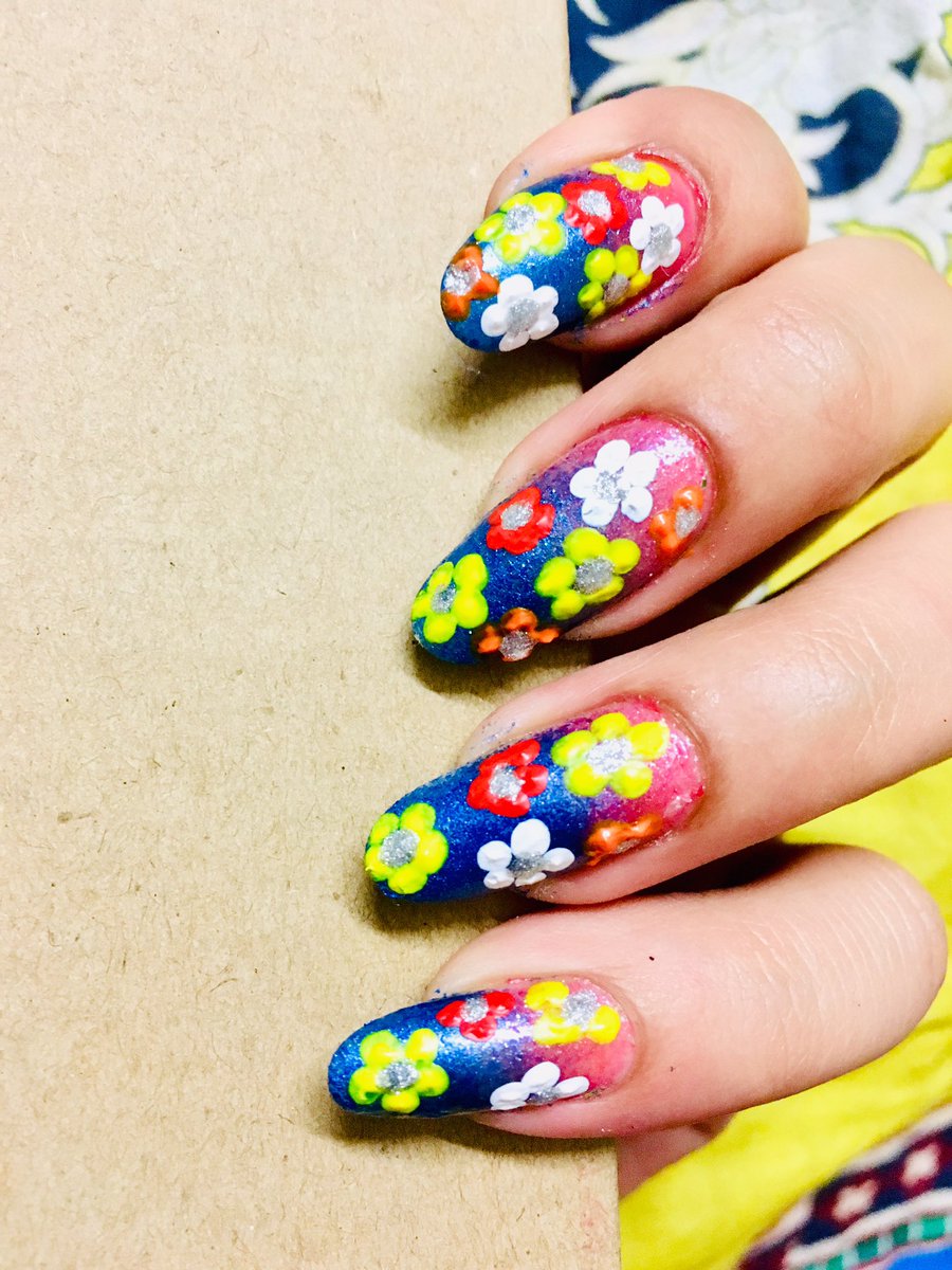 FreewayOf's tweet image. Summer Nail Art 😘😘❤️❤️ #nailart  #freewaybeautyofnails @YouTube  @YTCreators  @NailArtTuts  @BestOfNailArt  please follow us in #instagram  #facebook  #Pinterest  and #twitter  and please subscribe us on #youtube youtu.be/0MW_mEwzVws Love you All 😘😘❤️❤️