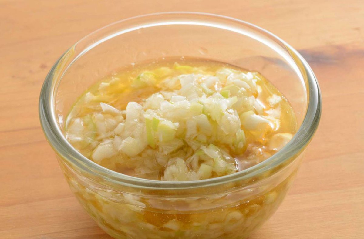 Mi Mollet ミモレ 万能だれ 肉や野菜にかけるだけ ねぎ塩だれの作り方 T Co Pi3mqcnx8r 万能だれ かけるだけ ねぎ塩だれ 自家製だれ たれレシピ