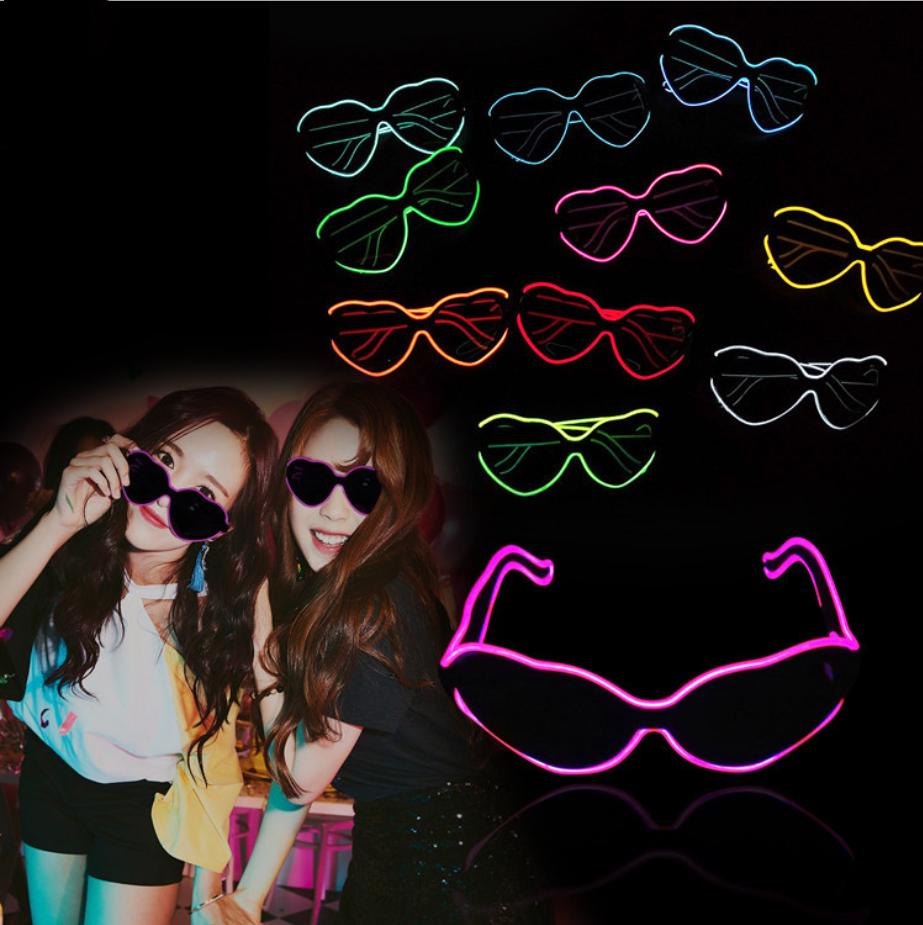 NicoTang1's tweet photo. Heart shape EL wire light up glasses /eye-wear for party events .Powered by 2PCS replaceable AA batteries. https://t.co/xSdOJgQaBF https://t.co/8q2ChRLQDD