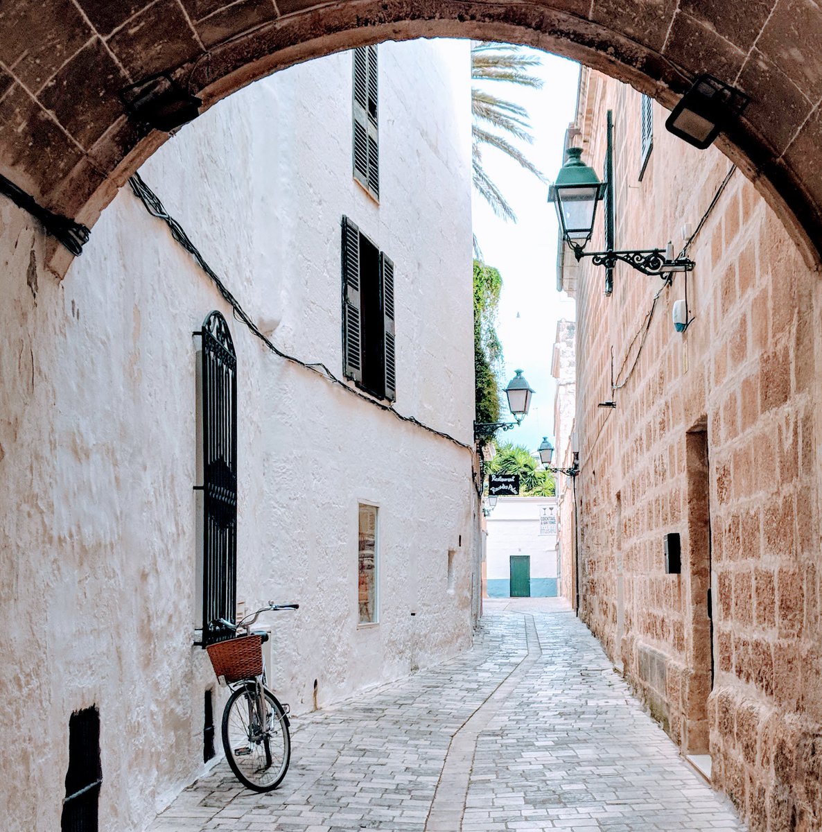 CyclopBikes's tweet photo. βNothing compares to the simple pleasure of riding a bikeβ β John F Kennedy π We couldn't agree more with JFK! Where will your two wheels take you this weekend? πΈ taken in stunning #Ciutadella #Menorca #happyfriday #fridayvibe #biketravel #cyclingholidays #cyclingweekend https://t.co/eKBDAiP3bS