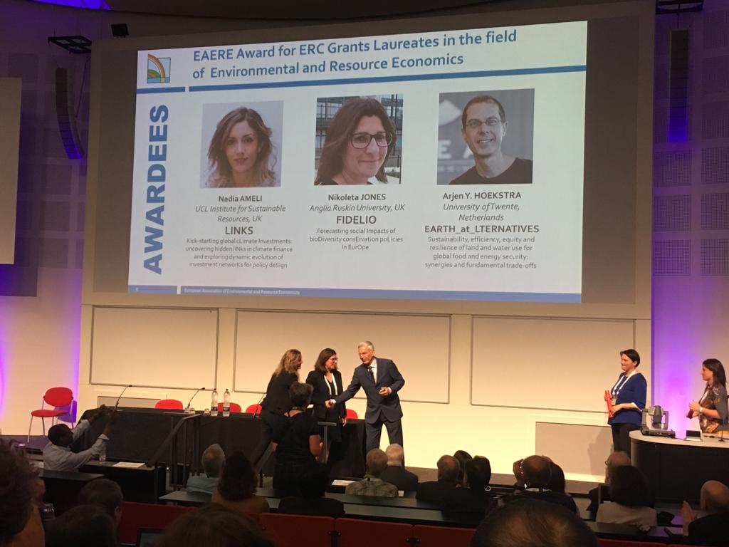 #ERC Grants Laureates 2019 are... Nadia Ameli <a href="/ucl/">UCL</a> , Nikoleta Jones <a href="/AngliaRuskin/">ARU</a> and Arjen Y. Hoekstra <a href="/UTwente/">University of Twente (inactive)</a>  ➡️eaere.org/erc-grants-lau…
CONGRATULATIONS!👍🏼 #EAERE2019 <a href="/ManUniEconomics/">Manchester Economics</a>
