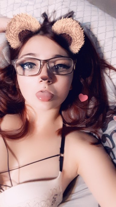 Stoner little teddy bear 😉😘🌳💨💚 https://t.co/QMo4y41VjS<a href="/tag/badgirl"class="tags"><span>#badgirl</span></a><a href="/tag/camgirl"class="tags"><span>#camgirl</span></a><a href="/tag/camming"class="tags"><span>#camming</span></a><a href="/tag/amature"class="tags"><span>#amature</span></a><a href="/tag/teddysof"class="tags"><span>#teddysof</span></a>