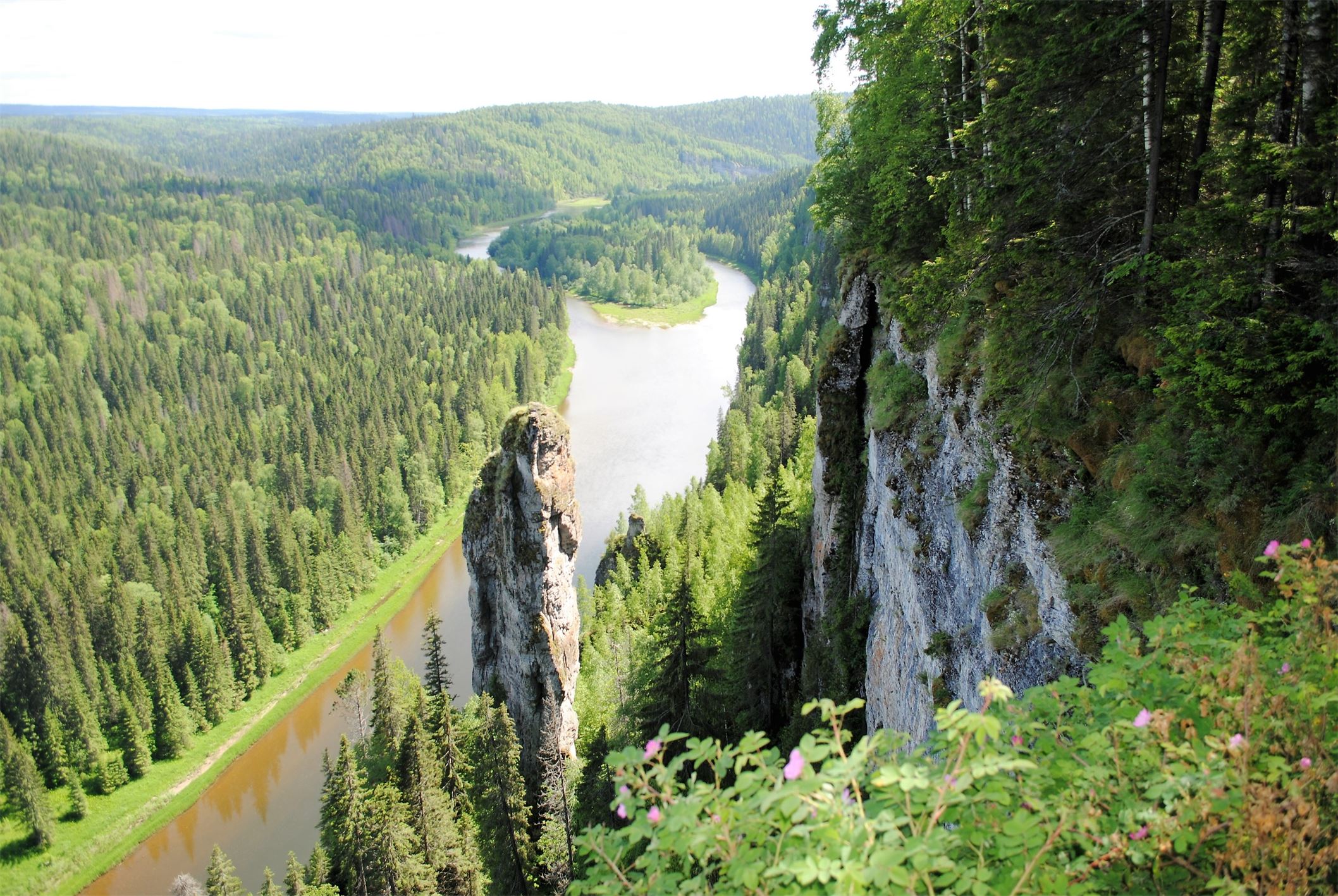 Скала чертов палец Пермский край