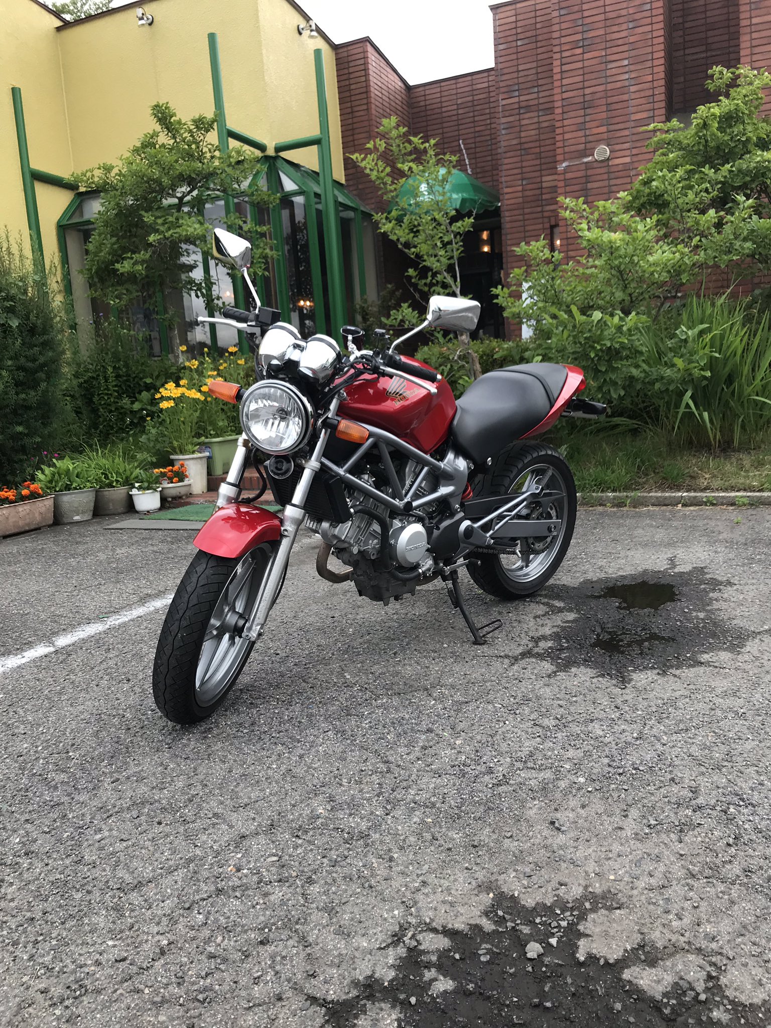 空 Vtr250納車 増車しちゃったwww Vtr250 Vtr キャブ Vtr乗りと繋がりたい 納車 T Co Yd7i3srbhb Twitter