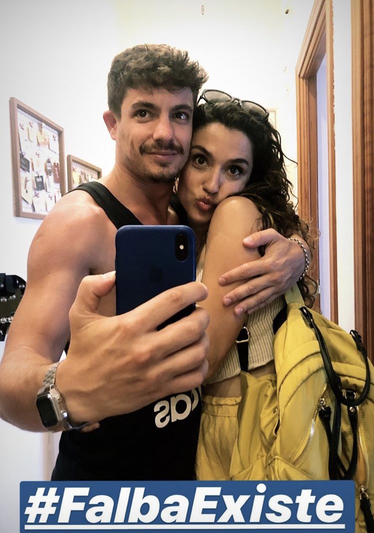 suzan_twt's tweet photo. Son tan lindos 😍😍😍😍😭Seguirán siendo mi pareja favorita de Violeta para siempre ❤️ @AlbaRicoNavarro @facugambande #Falba #Naxi #Violetta https://t.co/tZcgO8GUXs