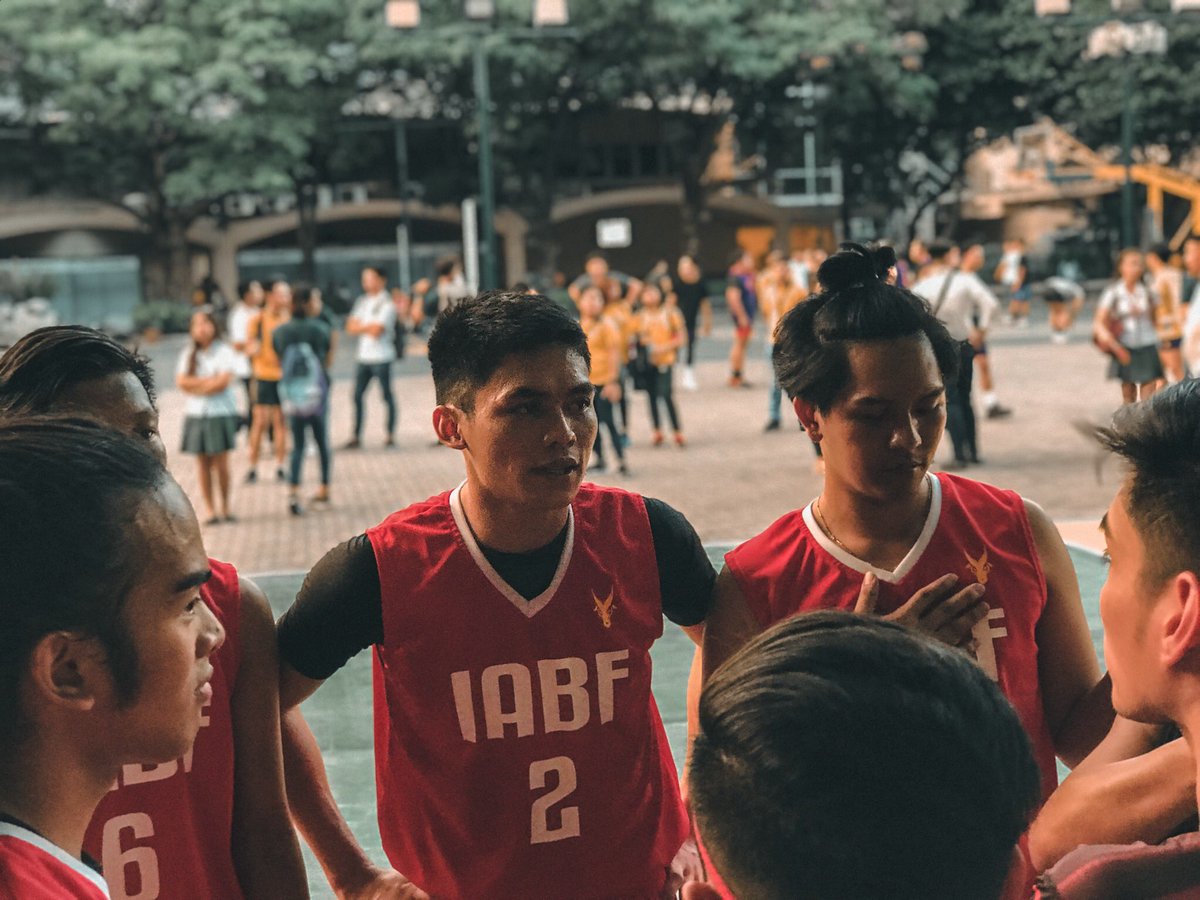 hnrybgmn's tweet photo. ITS BEEN A GREAT 5 YEARS, IABF! KUDOS TO MARC AND THE REST OF IABF SC FOR A SUCCESSFUL SEND OFF FOR US, SENIORS!! ONE FOR RED AND WHITE!!! IA-BF 🔴⚪️ #CONGRATULATIONS3000 #IABFBatch2019 #Refocusing1ABF https://t.co/tfhecO5jp2