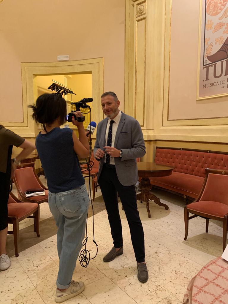 SVetrina's tweet photo. #Siena conferenza stampa congiunta di #sienainvetrina #consorzioagrariosiena #confindustriatoscanasud #cnasiena #confartigianatosiena https://t.co/KZ3SU5ZjsY