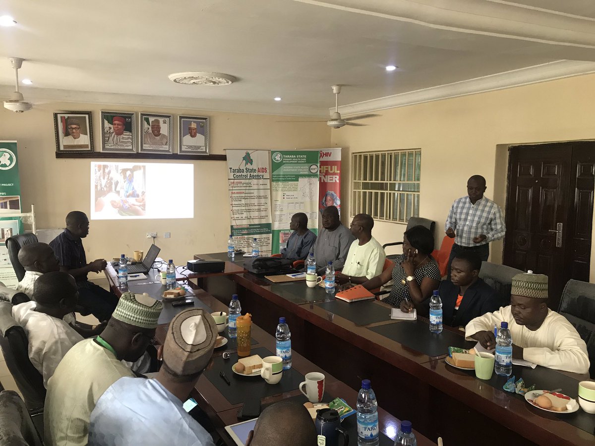 TSericc's tweet photo. Presentation by Unicef C4D lead Mr Robert on VCMs (Volunteer Community Mobilizers). The Agency intends to use them as CE focal person at the ward levels supervised by the VWS https://t.co/u9rLpJUx0t
