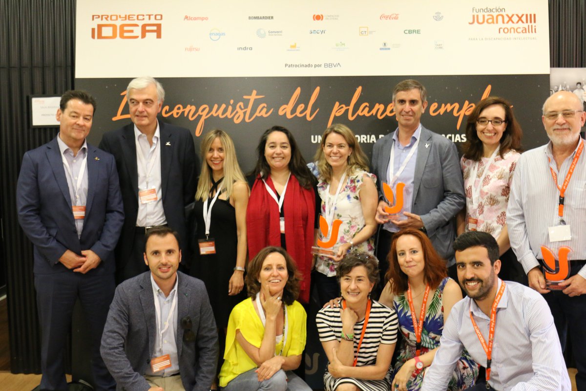 FundacionJuan23's tweet photo. 🚀📸 Todos juntos hemos conquistado el planeta empleo 🌍👨‍🚀
Muy pronto aportaremos más detalles sobre los resultados obtenidos en #Proyectoidea
#ideando #innovacion #logistica #energia #alimentacion #discapaciad #empleo https://t.co/9pzUKsddeh